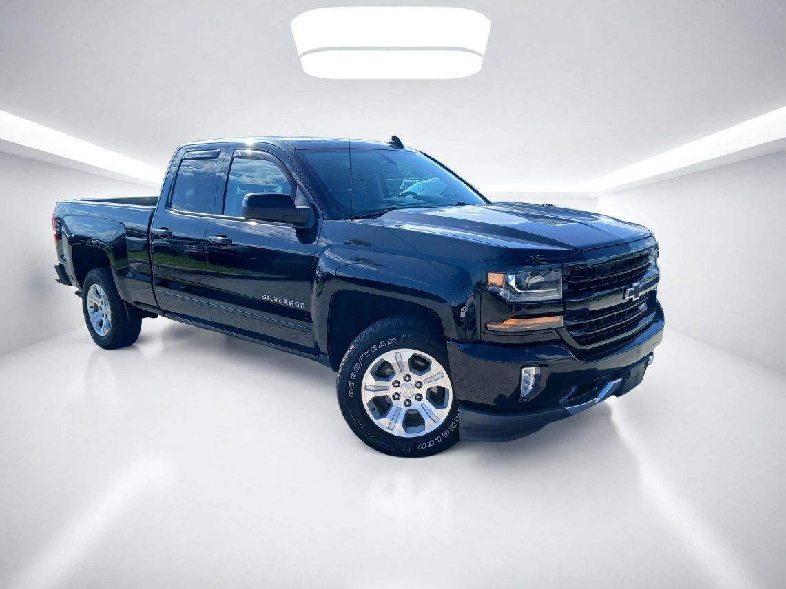 2018 Chevrolet Silverado 1500 Double Cab Z71 LT Pickup 4D 6 1/2 ft