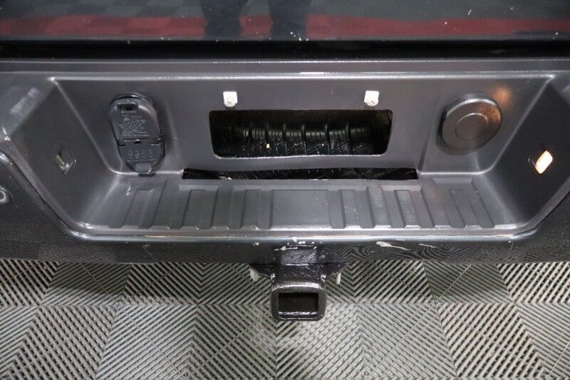 2018 Chevrolet Silverado 1500 High Country 4WD 6.2L V8 GPS Camera Bedcover Goodyear FREE Warranty Arlington TX