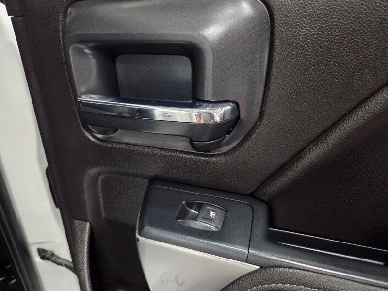 2018 Chevrolet Silverado 1500 LT 2WD 5.3L V8 Touch Screen Camera NEW Tires FREE WARRANTY Arlington TX