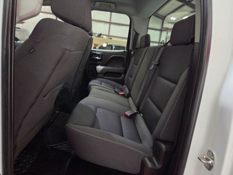 2018 Chevrolet Silverado 1500 LT 2WD 5.3L V8 Touch Screen Camera NEW Tires FREE WARRANTY Arlington TX