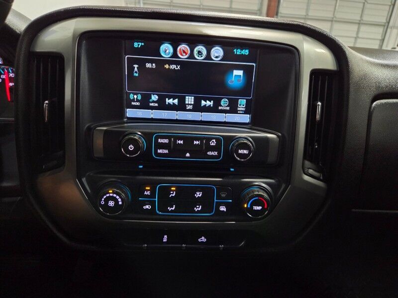 2018 Chevrolet Silverado 1500 LT 2WD 5.3L V8 Touch Screen Camera NEW Tires FREE WARRANTY Arlington TX