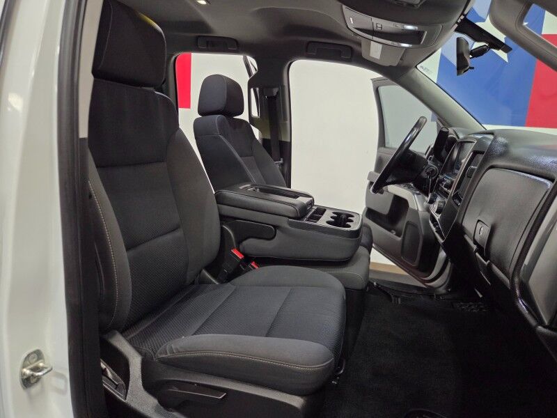 2018 Chevrolet Silverado 1500 LT 2WD 5.3L V8 Touch Screen Camera NEW Tires FREE WARRANTY Arlington TX