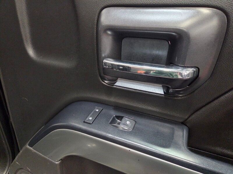 2018 Chevrolet Silverado 1500 LT 4WD 5.3L V8 Touch Screen Camera NEW Tires FREE WARRANTY Arlington TX
