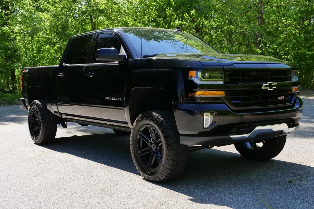 2018 Chevrolet Silverado 1500 LT 4X4 / Whipple Supercharger / Wheels & Tires Upgrade! Lincolnton NC