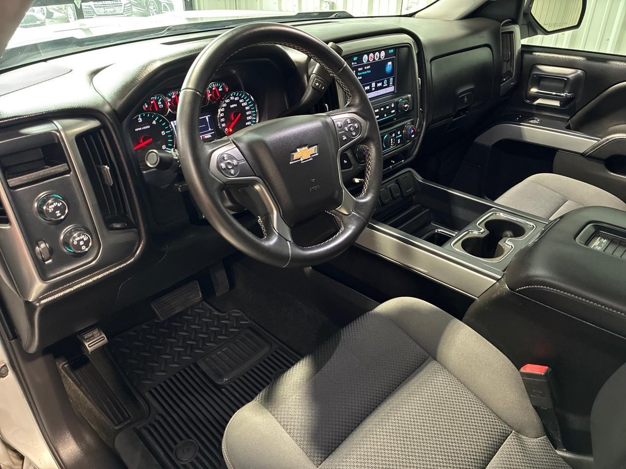 2018 Chevrolet Silverado 1500 LT, 4x4, 5.3L V8, Bucket Seats, Texas Edition, Leveling Kit Houston TX
