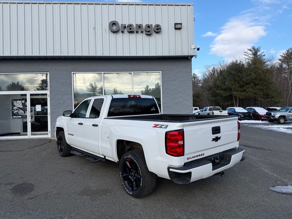 2018 Chevrolet Silverado 1500 LT Orange MA