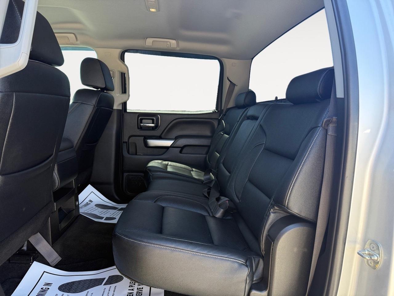 2018 Chevrolet Silverado 1500 LT, HEATED SEATS, BLUETOOTH, POWER MIRRORS, TOW HOOKS, TOW PACKAGE, REMOTE KEYLESS ENTRY, CORNER REAR BUMPER STEP, TONNEAU COVER RUNNING BOARDS, XD SERIES WHEELS, CLEAN CARFAX! Norfolk VA