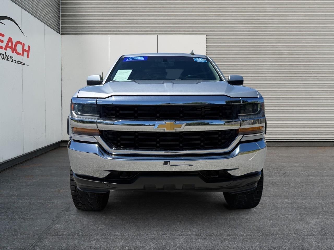 2018 Chevrolet Silverado 1500 LT, HEATED SEATS, BLUETOOTH, POWER MIRRORS, TOW HOOKS, TOW PACKAGE, REMOTE KEYLESS ENTRY, CORNER REAR BUMPER STEP, TONNEAU COVER RUNNING BOARDS, XD SERIES WHEELS, CLEAN CARFAX! Norfolk VA