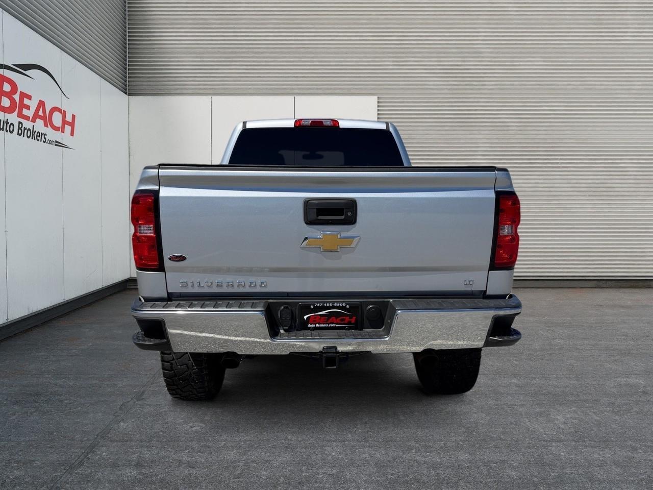 2018 Chevrolet Silverado 1500 LT, HEATED SEATS, BLUETOOTH, POWER MIRRORS, TOW HOOKS, TOW PACKAGE, REMOTE KEYLESS ENTRY, CORNER REAR BUMPER STEP, TONNEAU COVER RUNNING BOARDS, XD SERIES WHEELS, CLEAN CARFAX! Norfolk VA