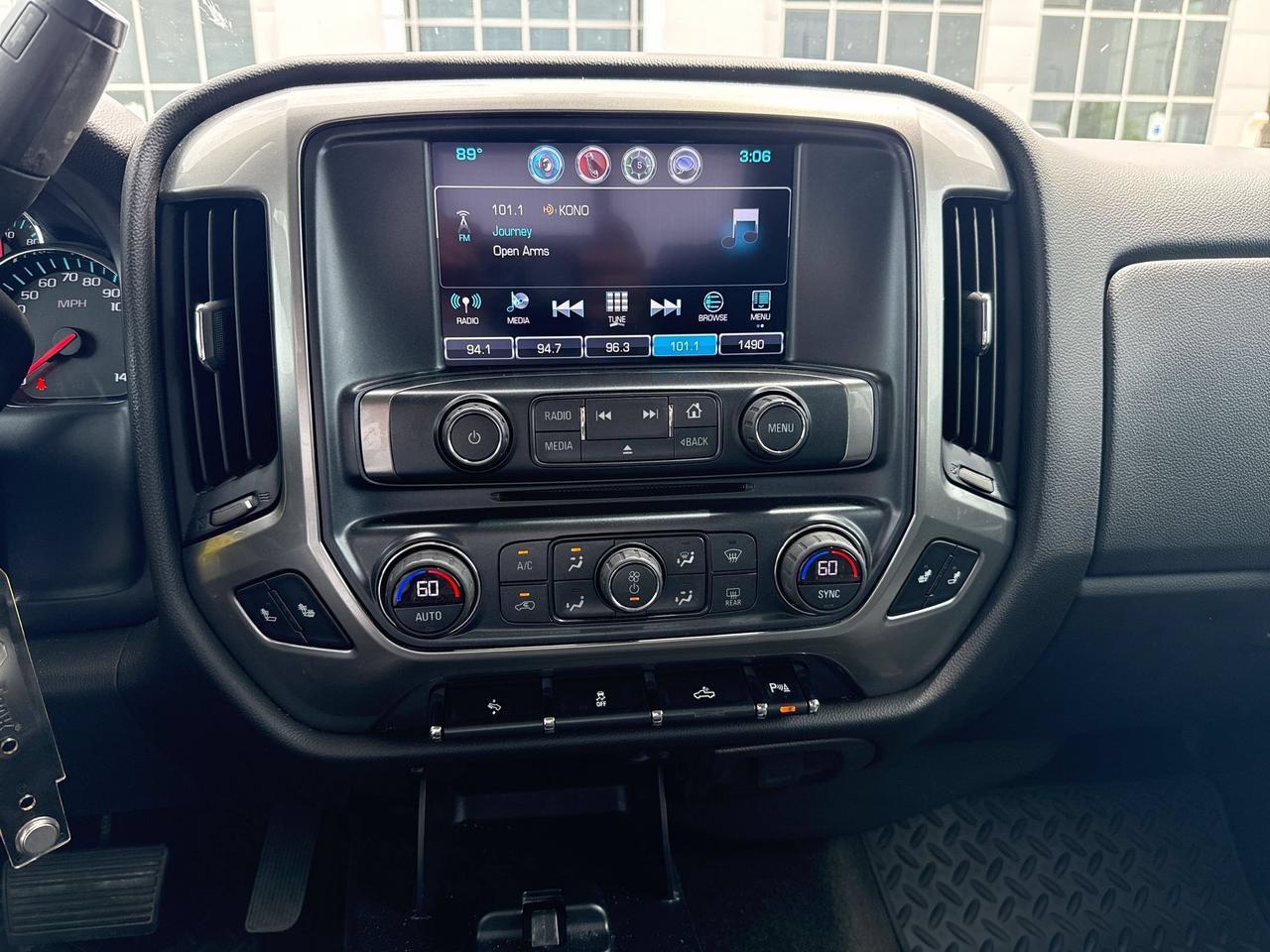 2018 Chevrolet Silverado 1500 LT Castroville TX