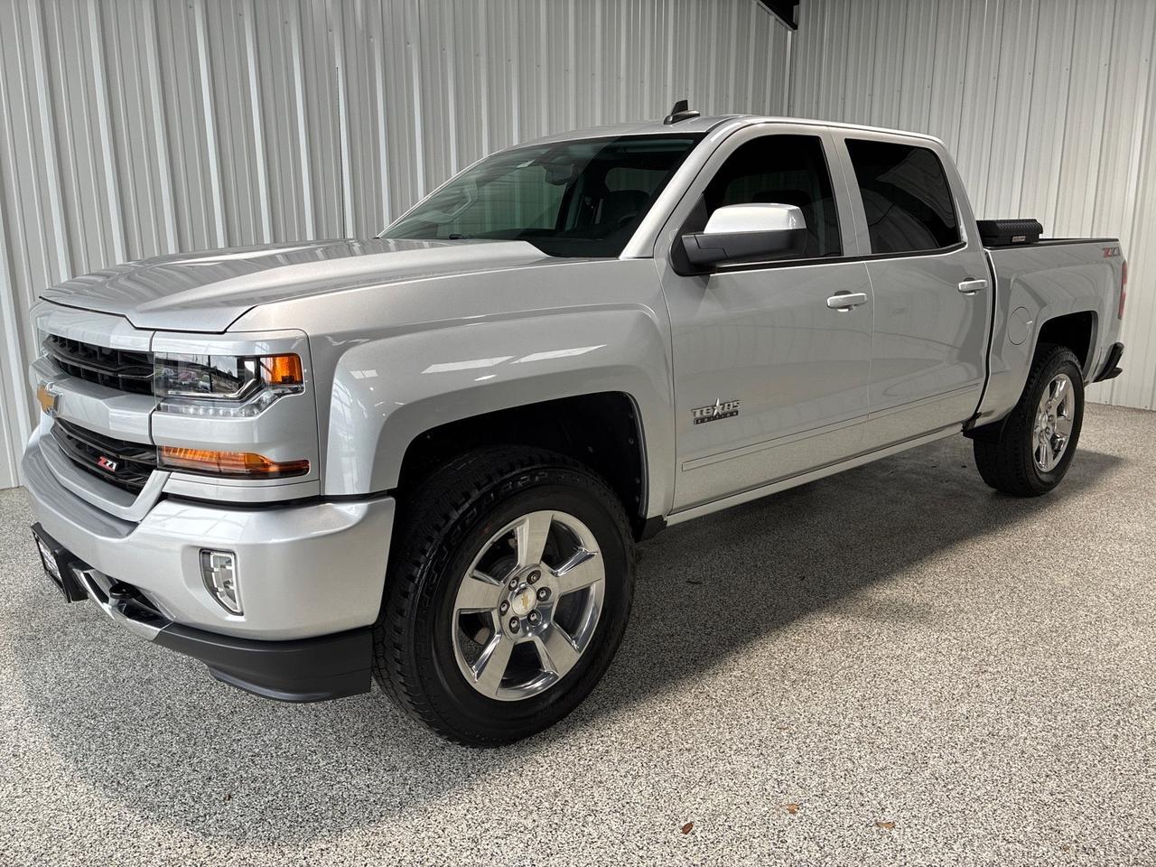 2018 Chevrolet Silverado 1500 LT, Z-71, 4x4, 5.3L V8, Bucket Seats, Texas Edition, Leveling Kit