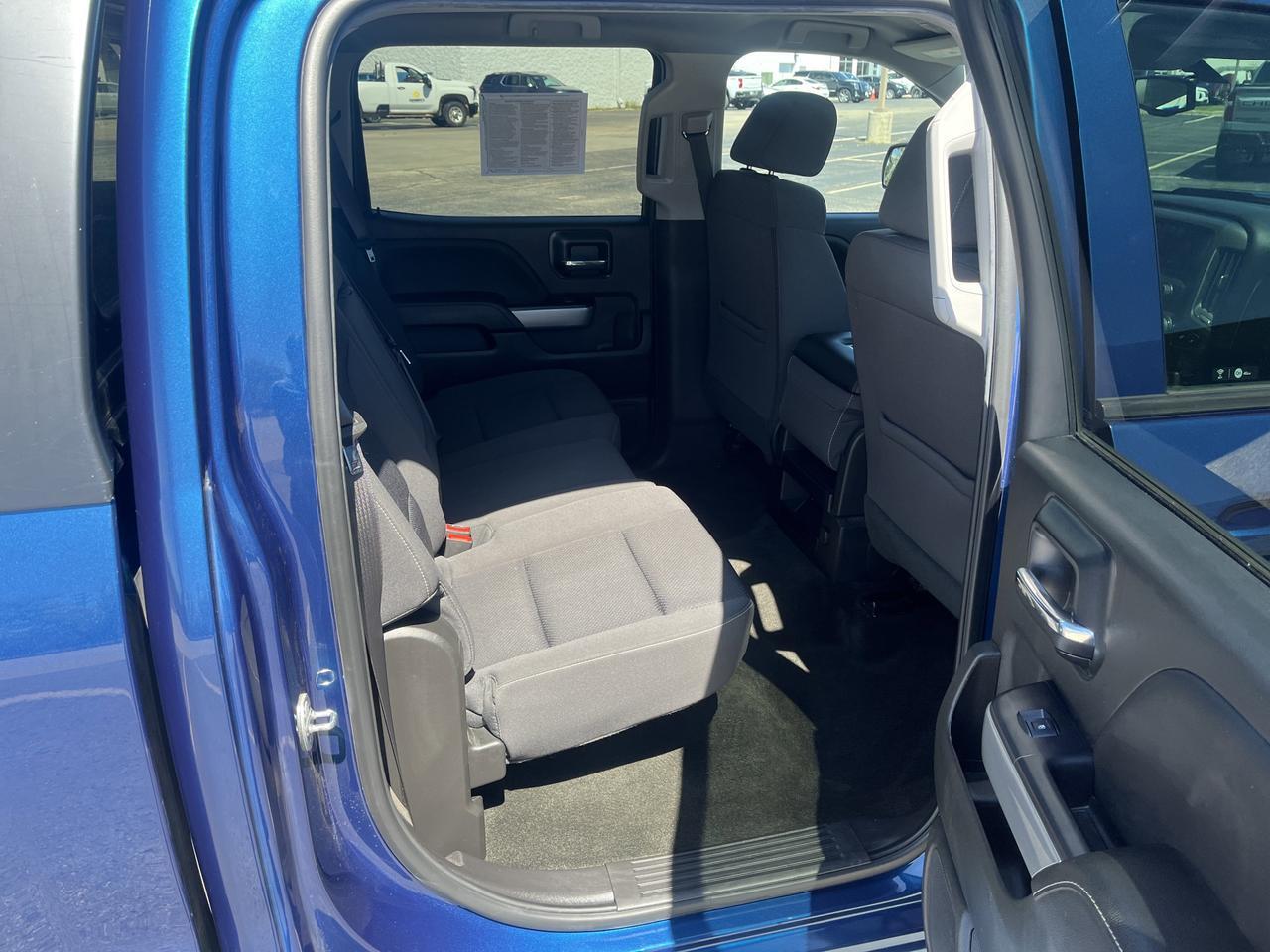 2018 Chevrolet Silverado 1500 LT Z71 Crew Cab 4WD 5.3L V8 AllStarEdt w/10-WayPowerDriverSeat HeatedSeats RemoteStart BlackBowties Saukville WI