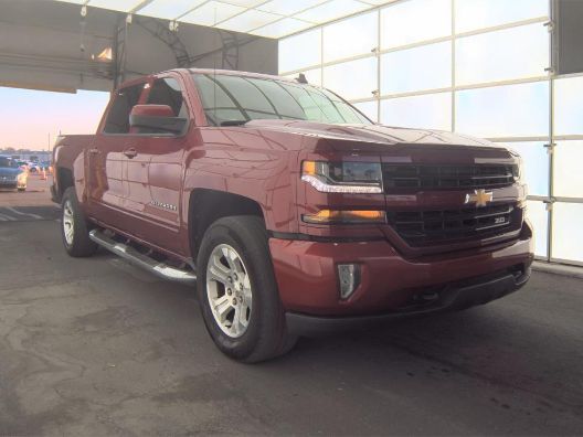 2018 Chevrolet Silverado 1500 LT Z71  Short Bed 2LT
