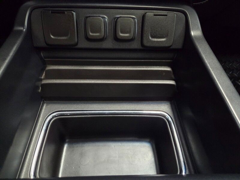 2018 Chevrolet Silverado 1500 LTZ 5.3L V8 Leather GPS Nav Camera Sunroof FREE WARRANTY Arlington TX