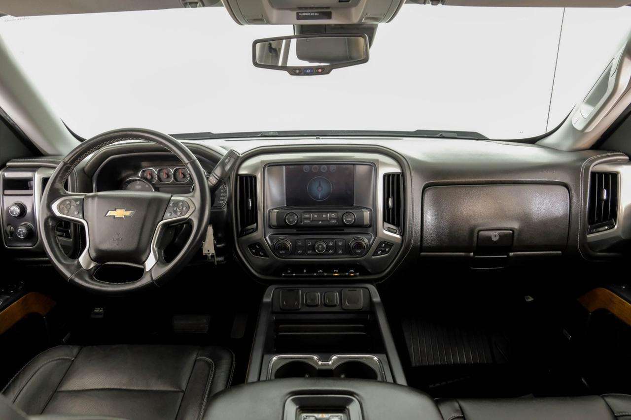 2018 Chevrolet Silverado 1500 LTZ CREW CAB 4WD AUTOMATIC LEATHER HEATED AND COOLED SEATS REAR Carrollton TX