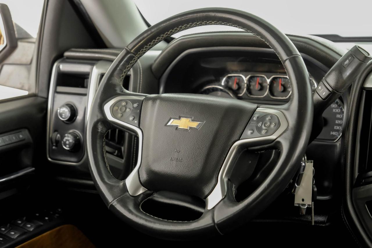 2018 Chevrolet Silverado 1500 LTZ CREW CAB 4WD AUTOMATIC LEATHER HEATED AND COOLED SEATS REAR Carrollton TX