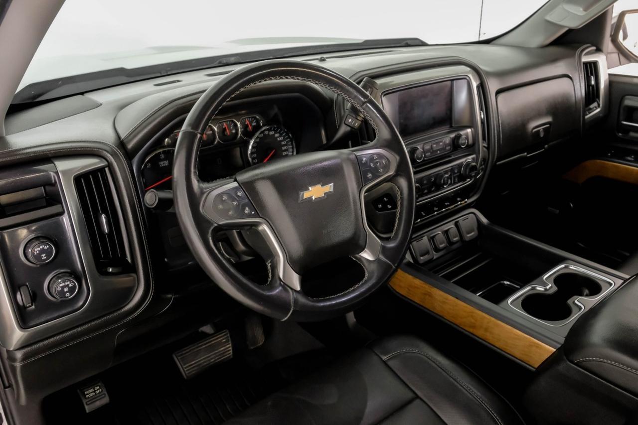 2018 Chevrolet Silverado 1500 LTZ CREW CAB 4WD AUTOMATIC LEATHER HEATED AND COOLED SEATS REAR Carrollton TX