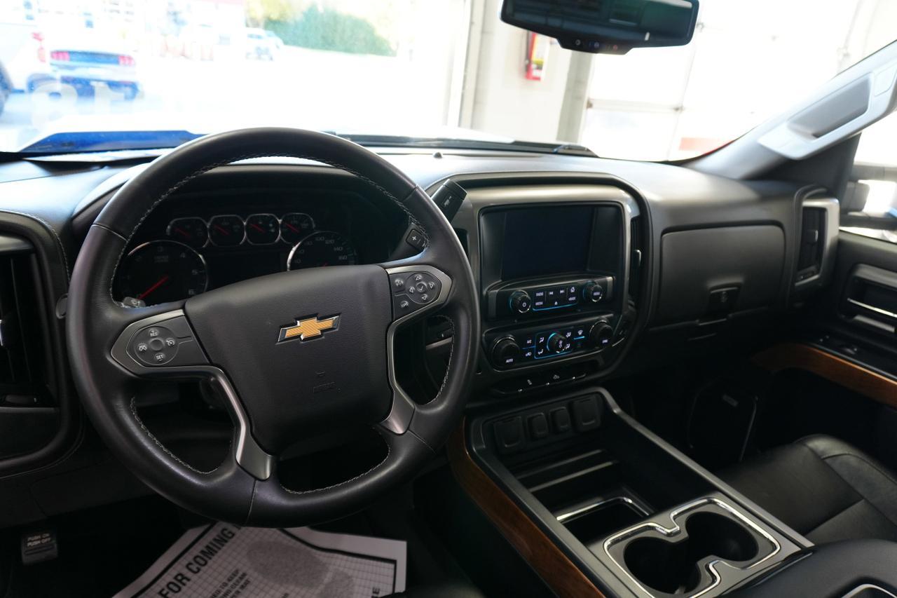 2018 Chevrolet Silverado 1500 LTZ CREW CAB 4WD LEATHER NAVI SUNROOF 6.5 BOX Listowel ON