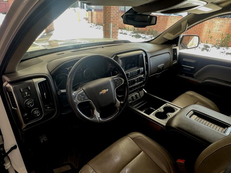 2018 Chevrolet Silverado 1500 LTZ Crew Cab 4WD Arlington VA