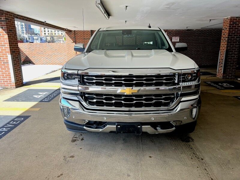 2018 Chevrolet Silverado 1500 LTZ Crew Cab 4WD Arlington VA