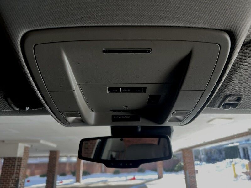 2018 Chevrolet Silverado 1500 LTZ Crew Cab 4WD Arlington VA