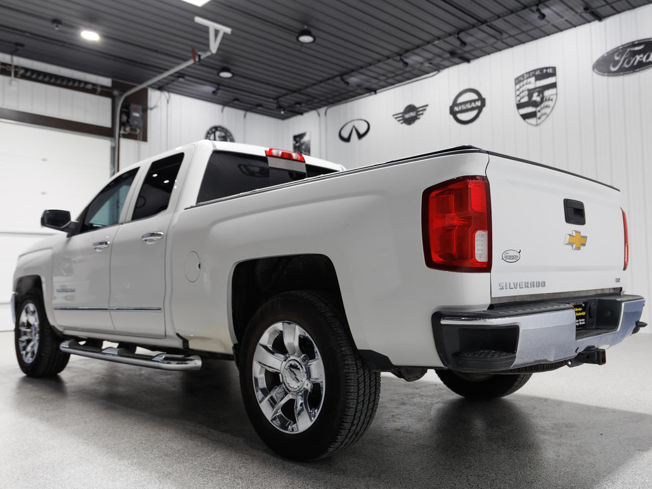 2018 Chevrolet Silverado 1500 LTZ photo 4