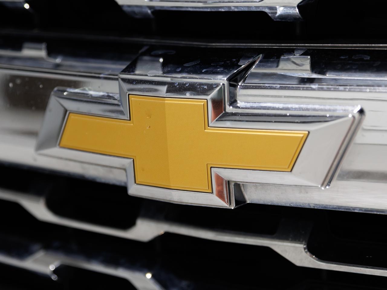 2018 Chevrolet Silverado 1500 LTZ photo 35