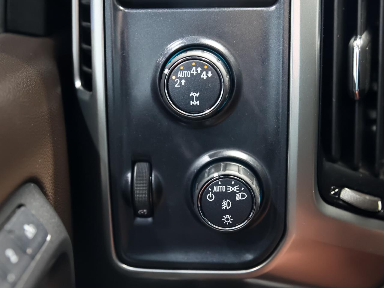 2018 Chevrolet Silverado 1500 LTZ photo 17