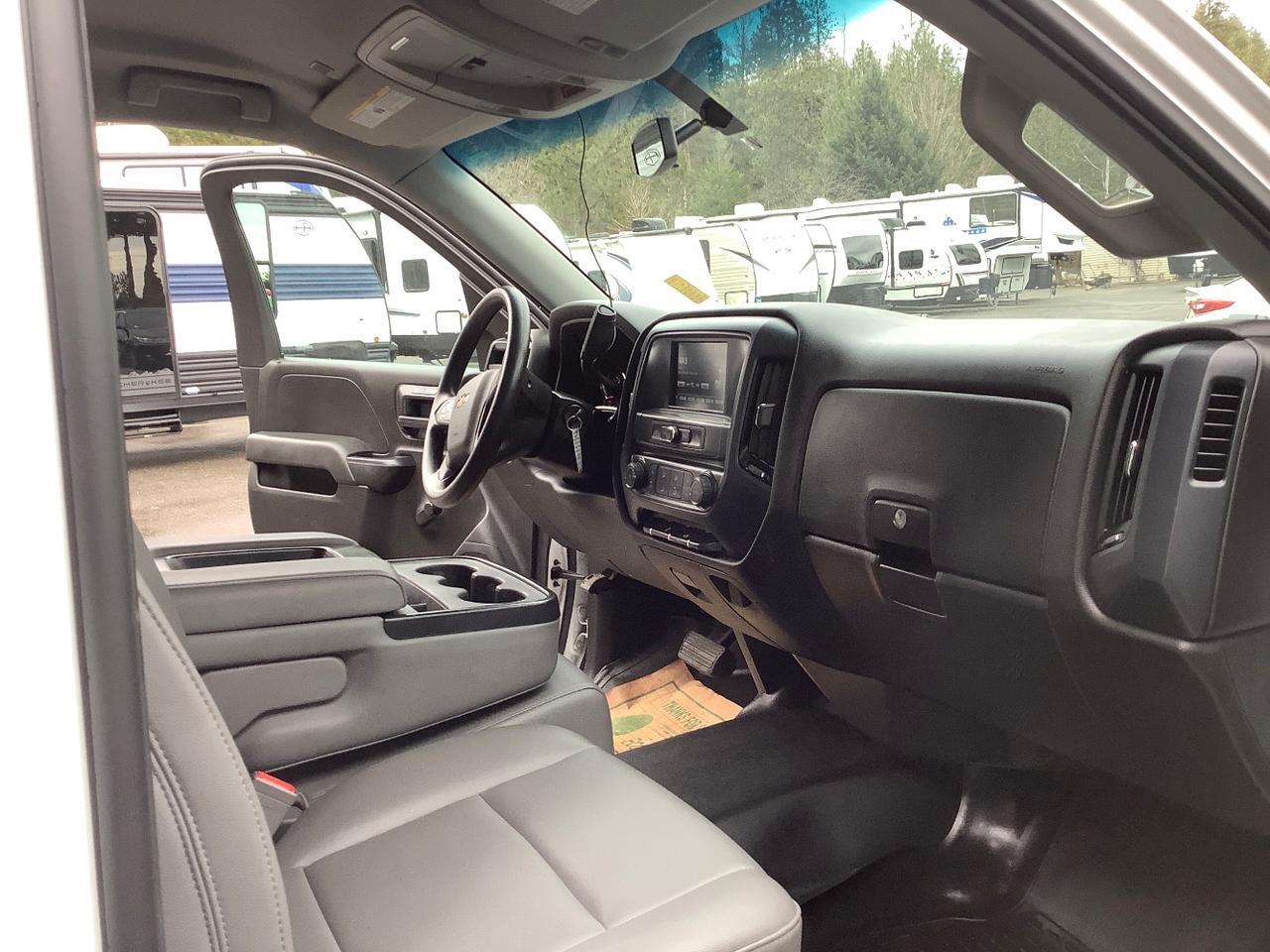 2018 Chevrolet Silverado 1500 WT Hayden ID