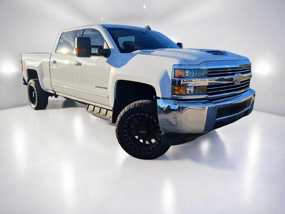 2018 Chevrolet Silverado 2500 HD Crew Cab