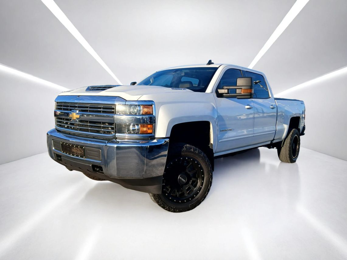 2018 Chevrolet Silverado 2500 HD Crew Cab LT Pickup 4D 8 ft