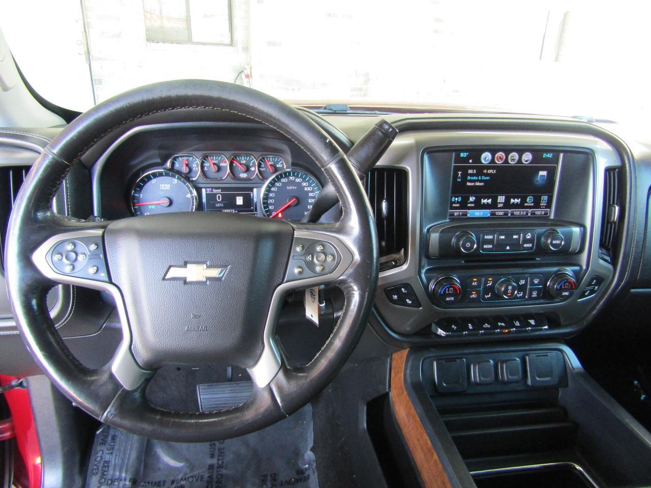 2018 Chevrolet Silverado 2500HD 4WD Crew Cab 153.7 High Country Grand Prairie TX