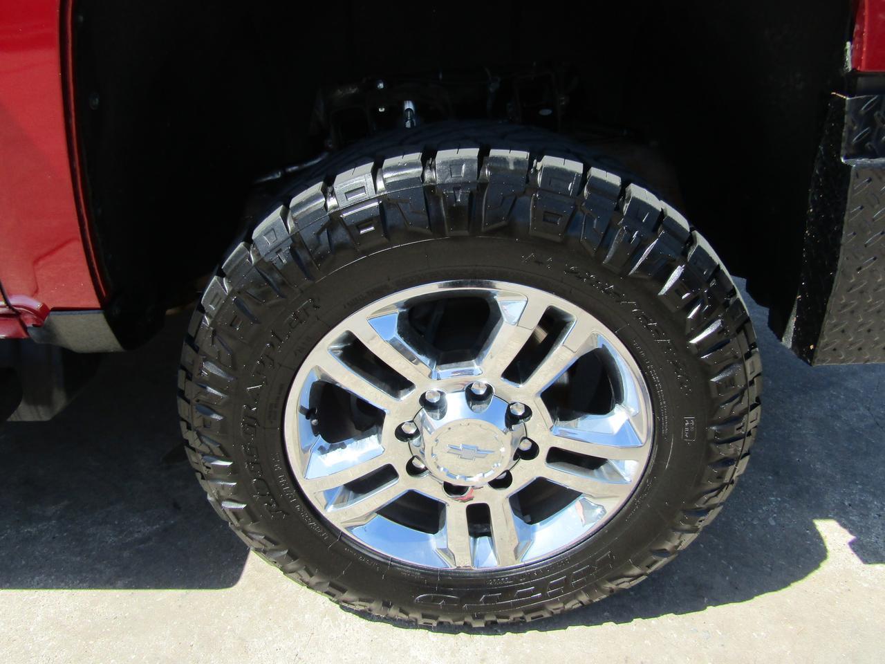 2018 Chevrolet Silverado 2500HD 4WD Crew Cab 153.7 High Country Grand Prairie TX