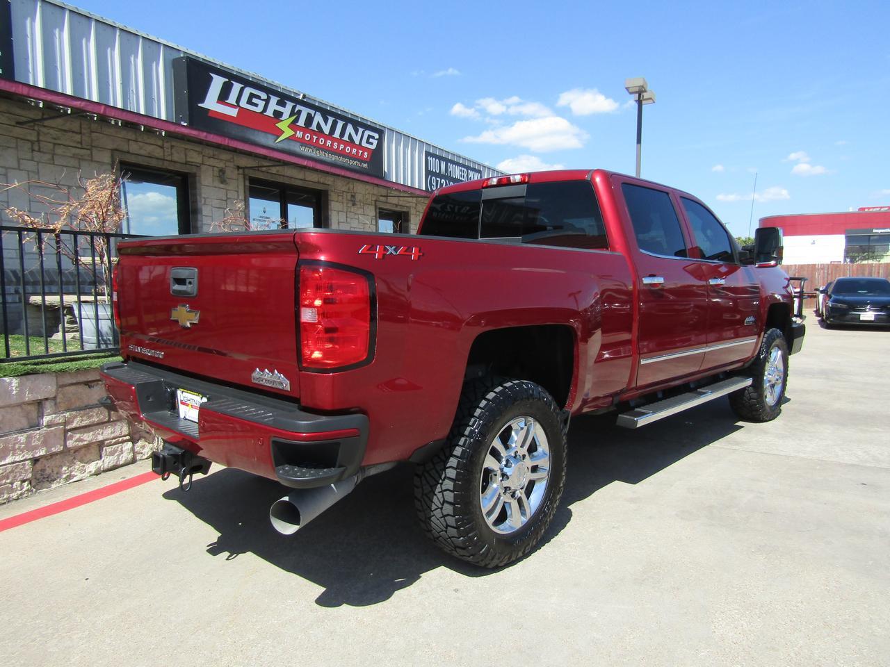 2018 Chevrolet Silverado 2500HD 4WD Crew Cab 153.7 High Country Grand Prairie TX