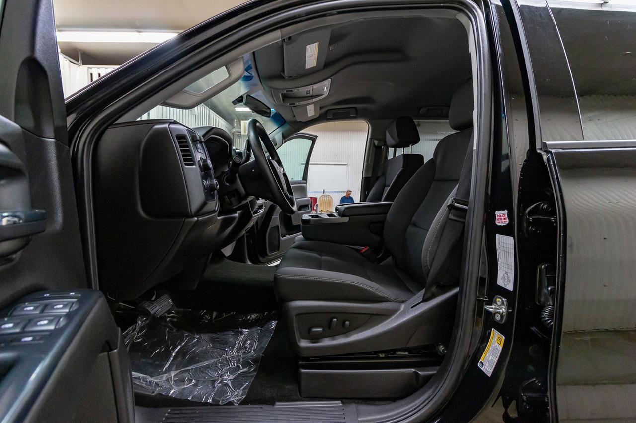 2018 Chevrolet Silverado 2500HD 4x4 Crew Cab LT BCam Red Deer AB