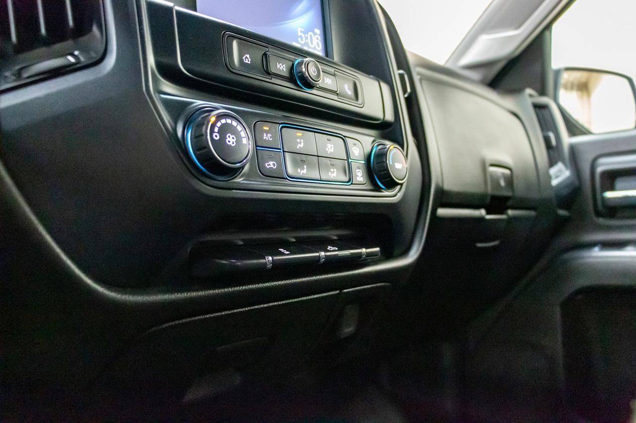 2018 Chevrolet Silverado 2500HD 4x4 Crew Cab LT BCam Red Deer AB