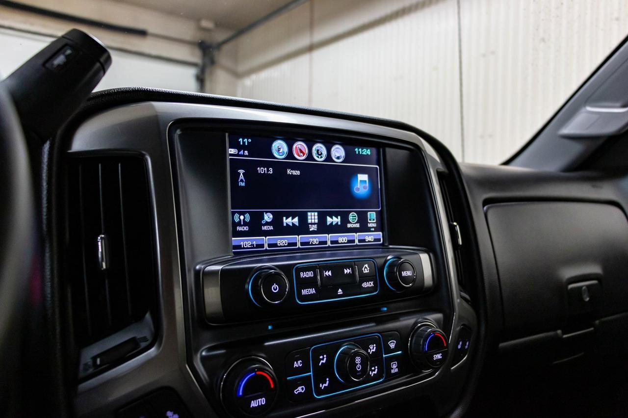 2018 Chevrolet Silverado 2500HD 4x4 Crew Cab LT Mechanic's Box Red Deer AB
