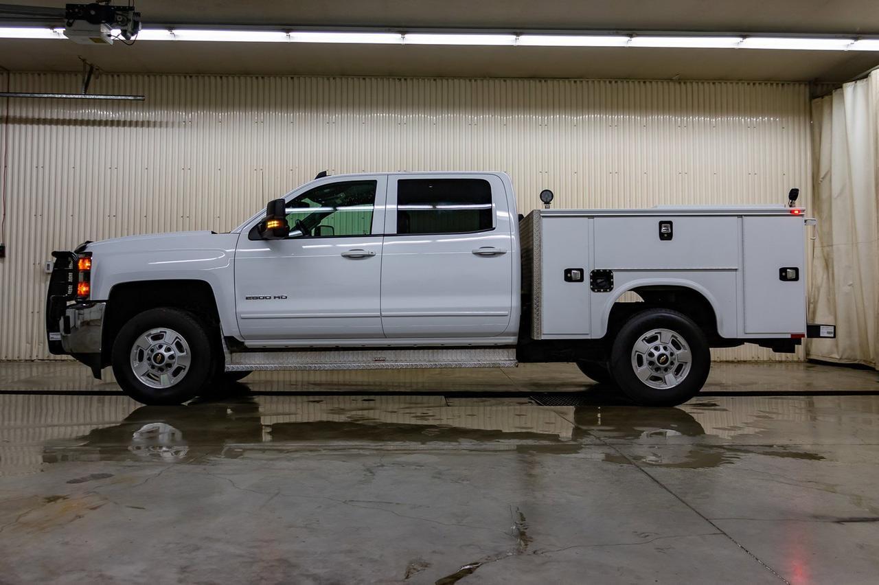 2018 Chevrolet Silverado 2500HD 4x4 Crew Cab LT Mechanic's Box Red Deer AB