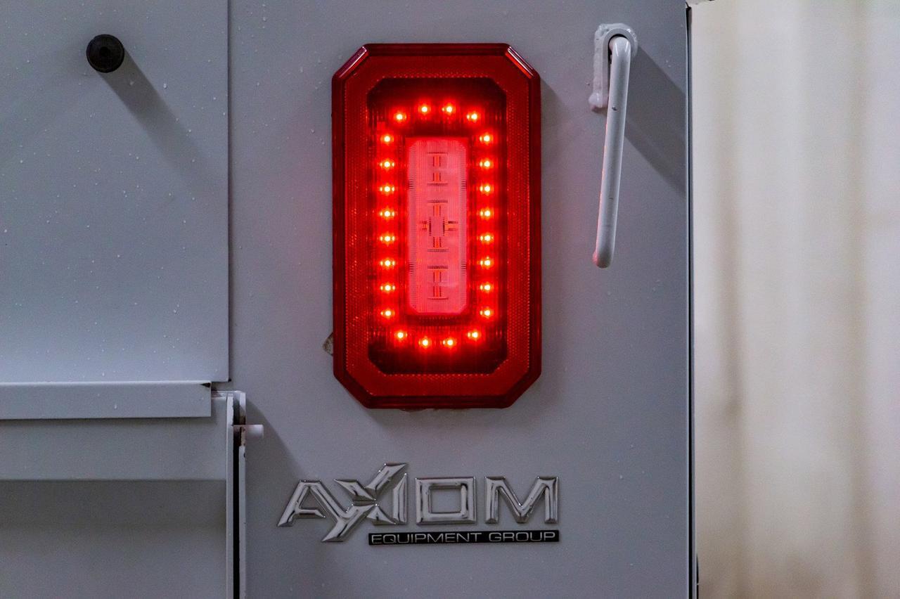 2018 Chevrolet Silverado 2500HD 4x4 Crew Cab LT Mechanic's Box Red Deer AB