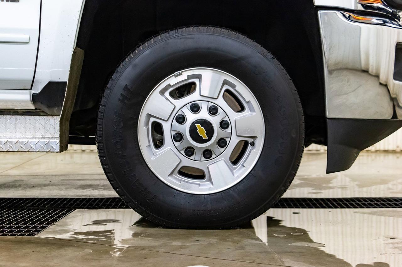 2018 Chevrolet Silverado 2500HD 4x4 Crew Cab LT Mechanic's Box Red Deer AB