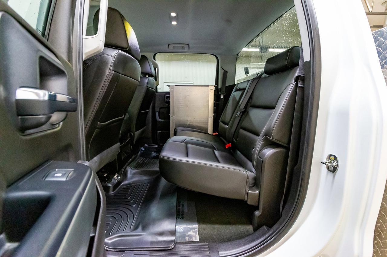 2018 Chevrolet Silverado 2500HD 4x4 Crew Cab LT Mechanic's Box Red Deer AB