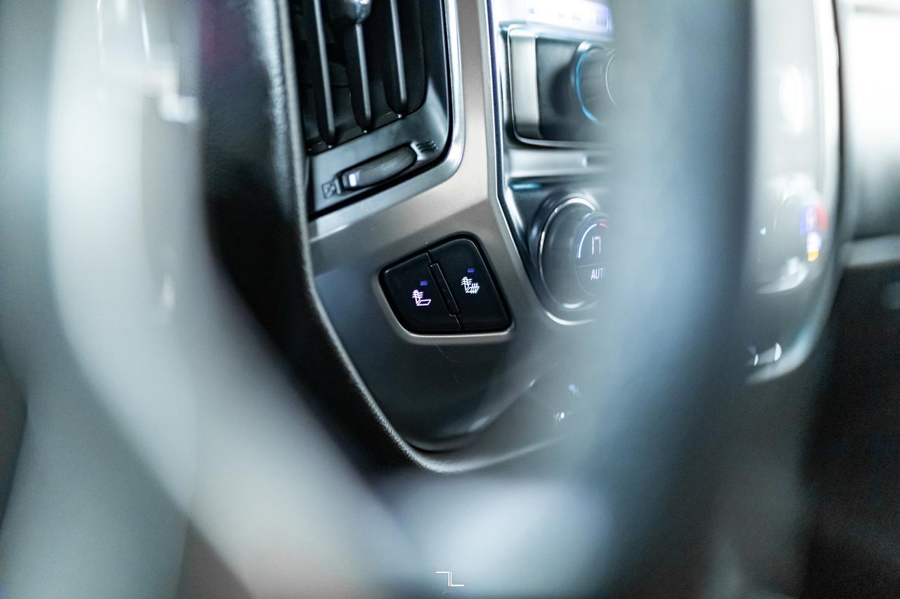 2018 Chevrolet Silverado 2500HD 4x4 Crew Cab LT Z71 Diesel Leather BCam Red Deer AB