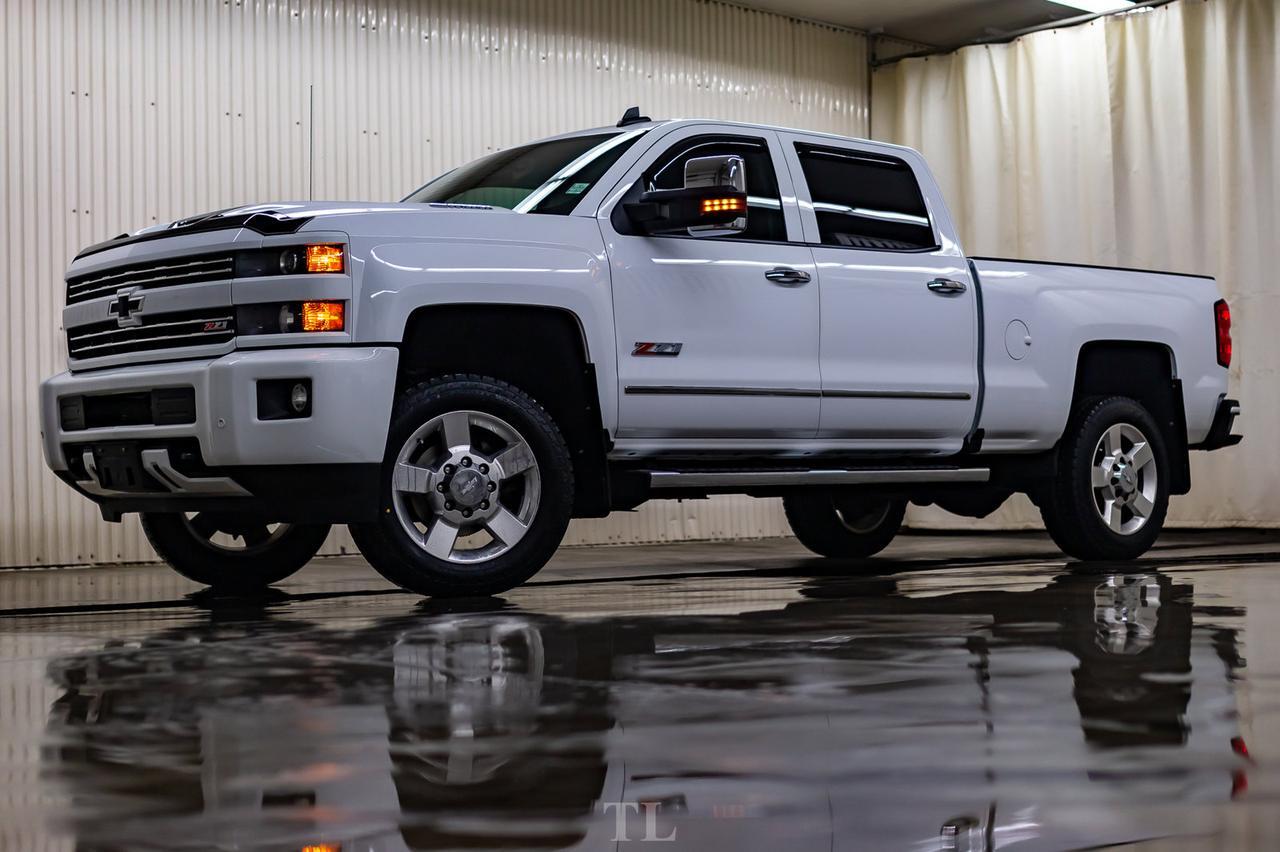 2018 Chevrolet Silverado 2500HD 4x4 Crew Cab LT Z71 Diesel Nav BCam Red Deer AB
