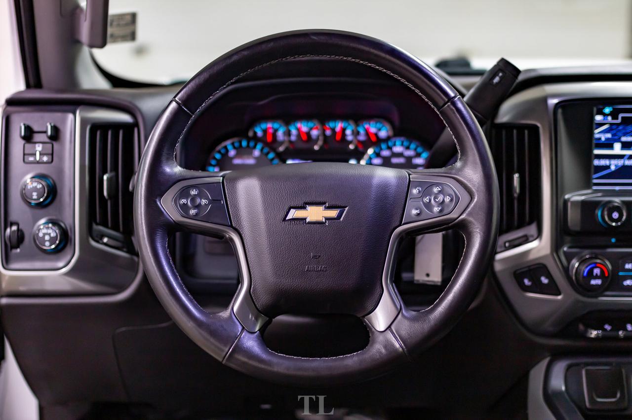 2018 Chevrolet Silverado 2500HD 4x4 Crew Cab LT Z71 Diesel Nav BCam Red Deer AB