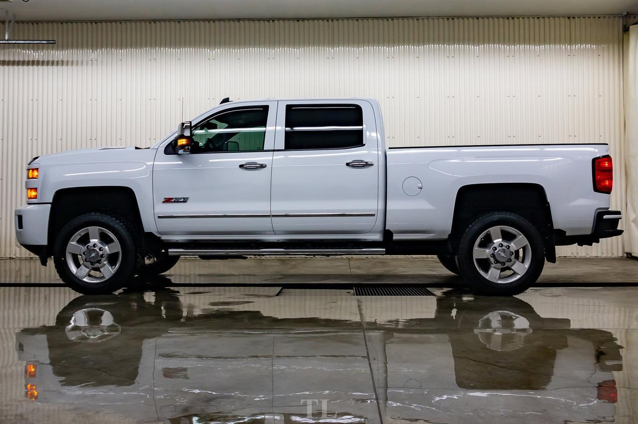 2018 Chevrolet Silverado 2500HD 4x4 Crew Cab LT Z71 Diesel Nav BCam Red Deer AB
