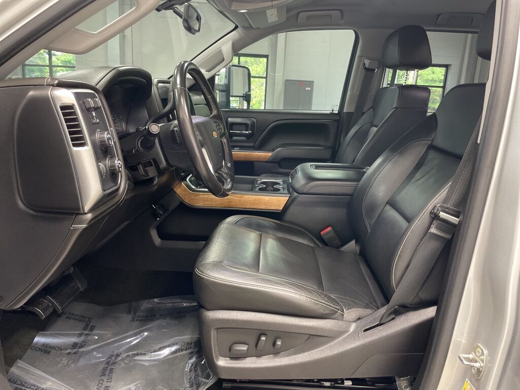 2018 Chevrolet Silverado 2500HD 4x4 Crew Cab LTZ Minocqua WI