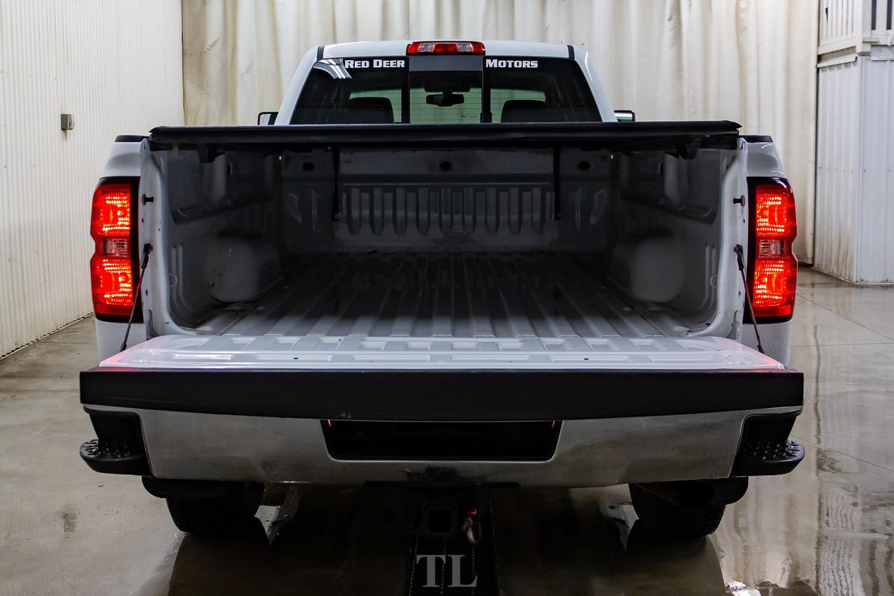 2018 Chevrolet Silverado 2500HD 4x4 Crew Cab LTZ Longbox Leather Roof Nav Red Deer AB