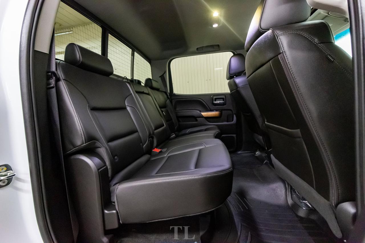 2018 Chevrolet Silverado 2500HD 4x4 Crew Cab LTZ Longbox Leather Roof Nav Red Deer AB