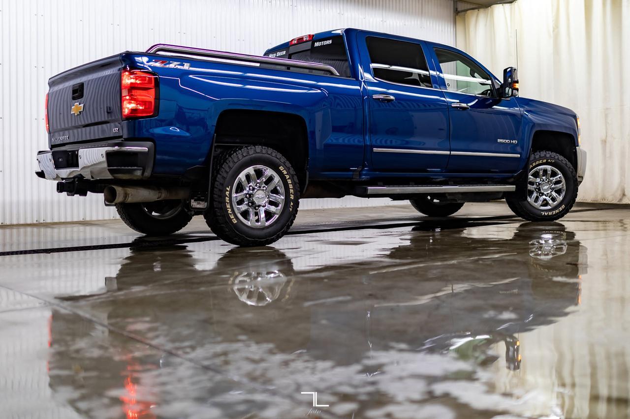2018 Chevrolet Silverado 2500HD 4x4 Crew Cab LTZ Z71 Diesel Leather BCam Red Deer AB