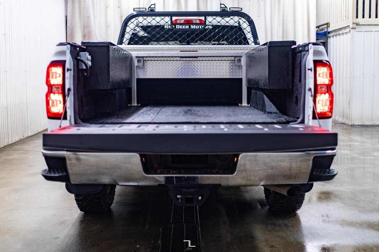 2018 Chevrolet Silverado 2500HD 4x4 Crew Cab WT Longbox PSeat BCam Red Deer AB
